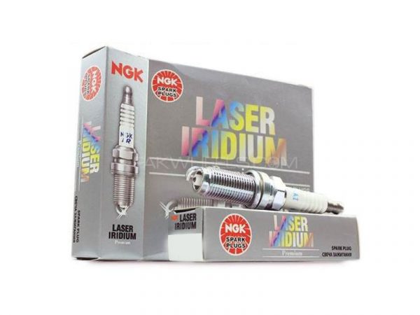 NGK 5787 (ILZKR7B-11S) Laser Iridium Spark Plug